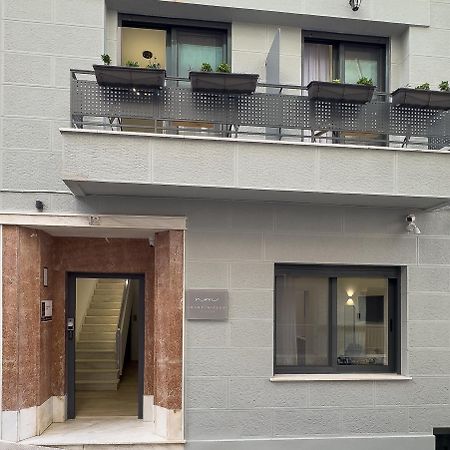 Phaedrus Living: The Nine Muses Clio Apartamento Atenas Exterior foto
